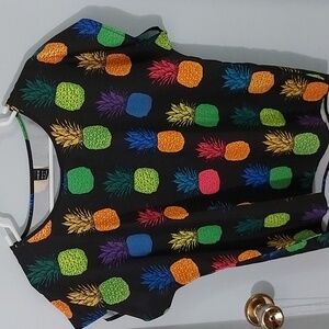 Colorful pineapple top